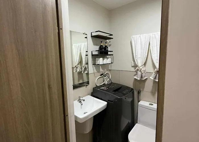 Stylish And Comfy * Manila